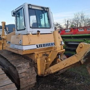 foto 18t dozer rozrývák Liebherr PR732