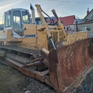 foto 18t dozer rozrývák Liebherr PR732