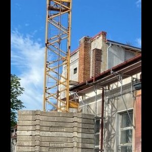 foto 35-43m/6t věž jeřáb Liebherr 63K