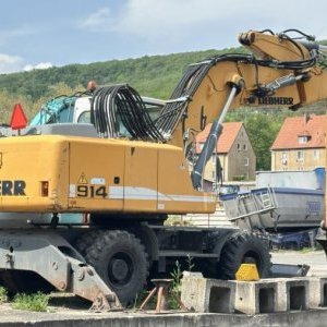 foto 23t bagr offset+nohy Liebherr A914 Litronic rypadlo