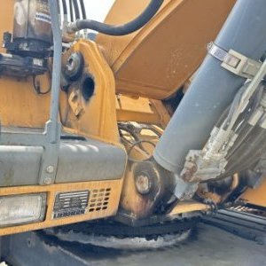 foto 23t bagr offset+nohy Liebherr A914 Litronic rypadlo